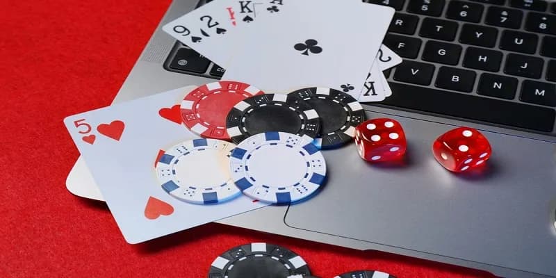 Bongvip phân tích mẹo chơi poker